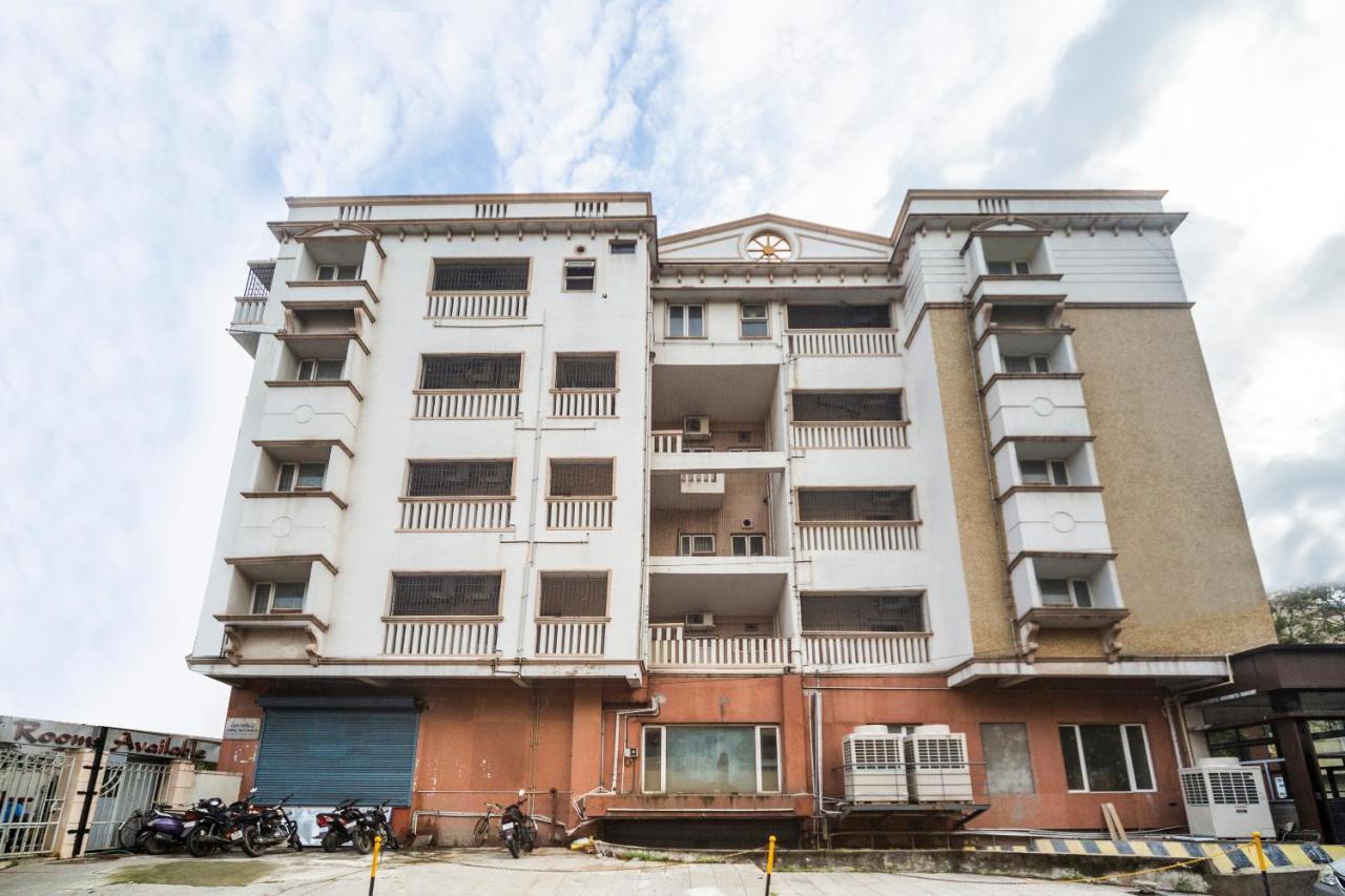 Capital O 66763 Blossoms Serviced Apartments Chennai Luaran gambar
